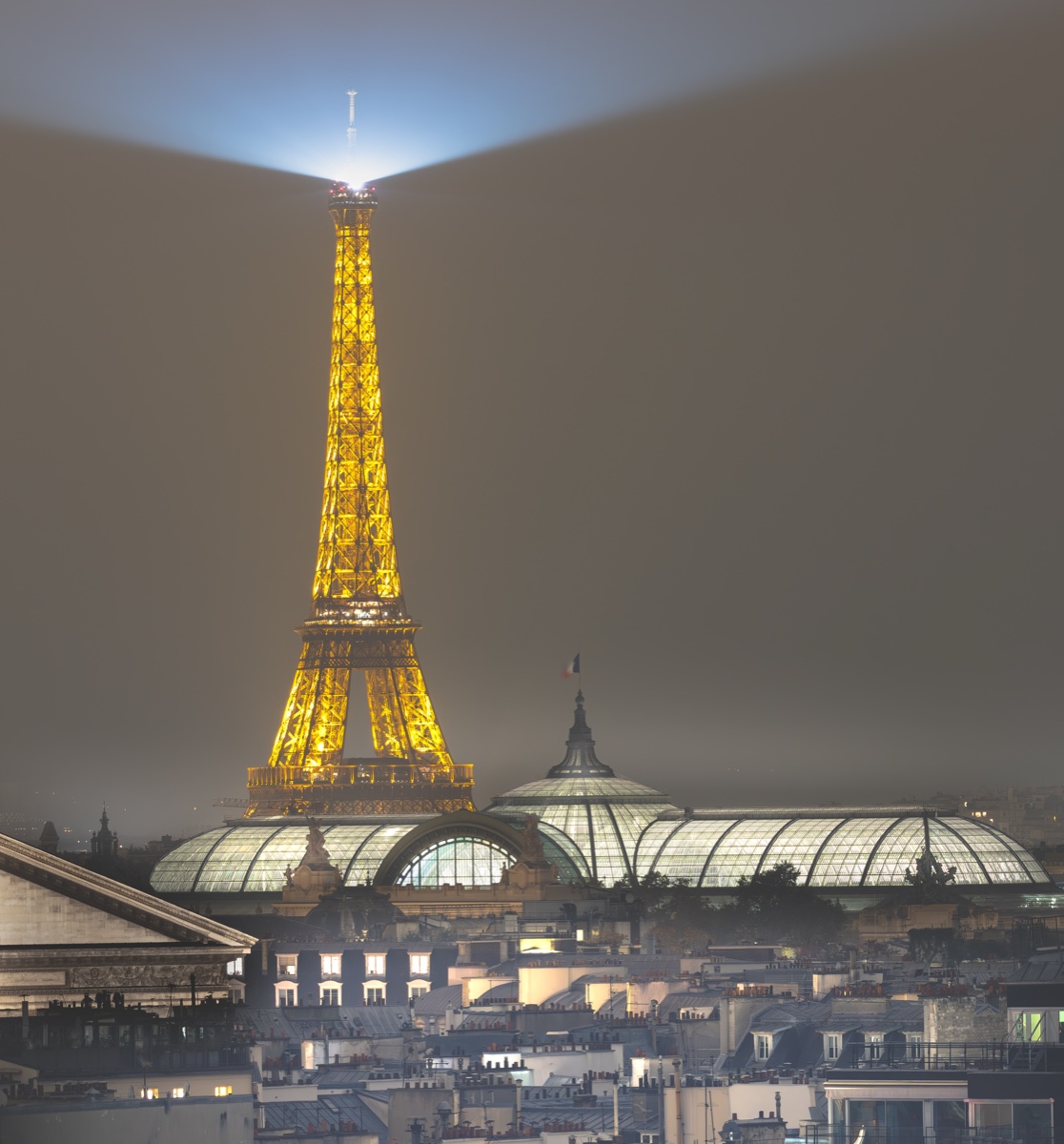 Eiffel Tower Beacon Grand Palais Rooftops